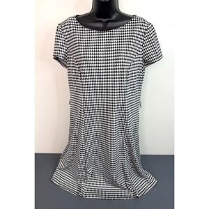 Perceptions NY Houndstooth Dress Size 14 Short Sleeve Knit Classic Midi